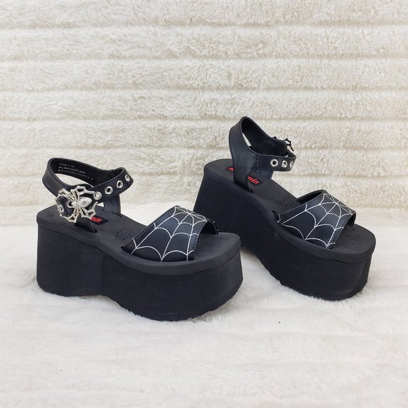 Platform Goth Sandals Black Matte Web Toe Strap With Spider Buckle Funn 10 - Picture 4 of 16